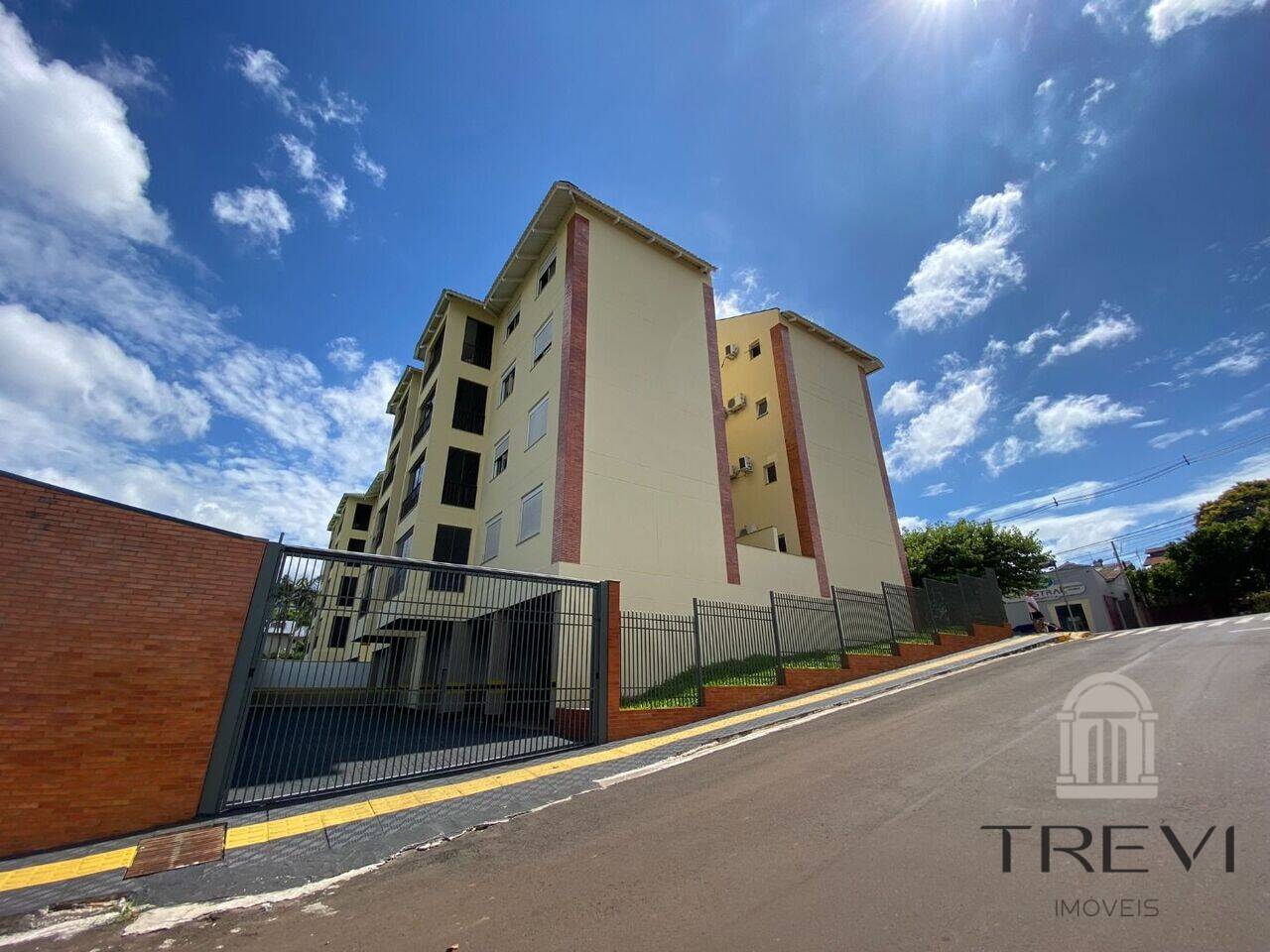 Apartamento no bairro Centro, em Santa Rosa, foto 11 de 13