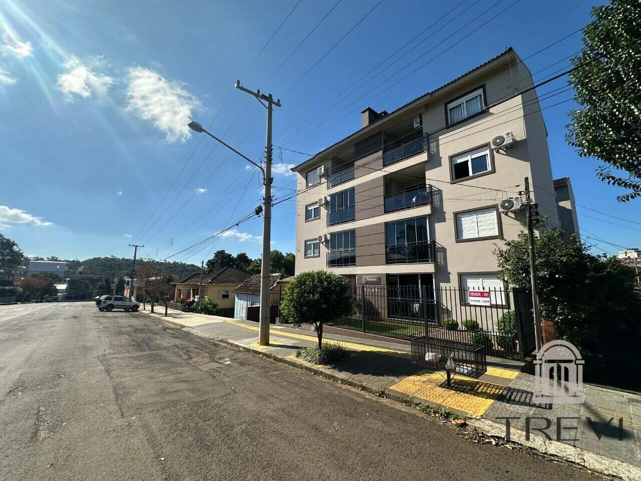 Apartamento no bairro Centro, em Santa Rosa, foto 2 de 8