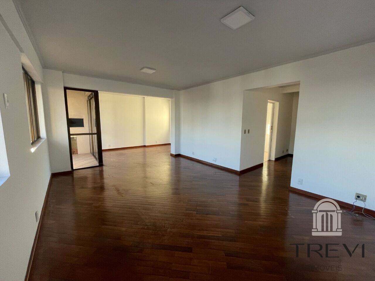 Apartamento no bairro Centro, em Santa Rosa, foto 2 de 28