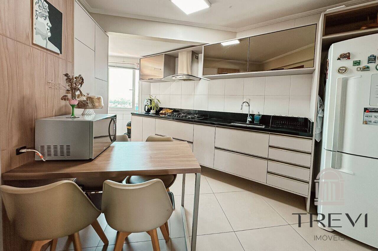 Apartamento no bairro Centro, em Santa Rosa, foto 11 de 15