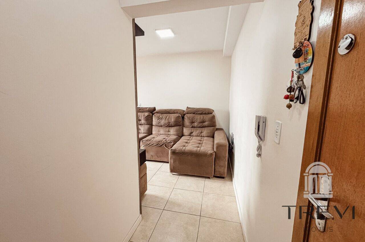 Apartamento no bairro Timbaúva, em Santa Rosa, foto 3 de 12