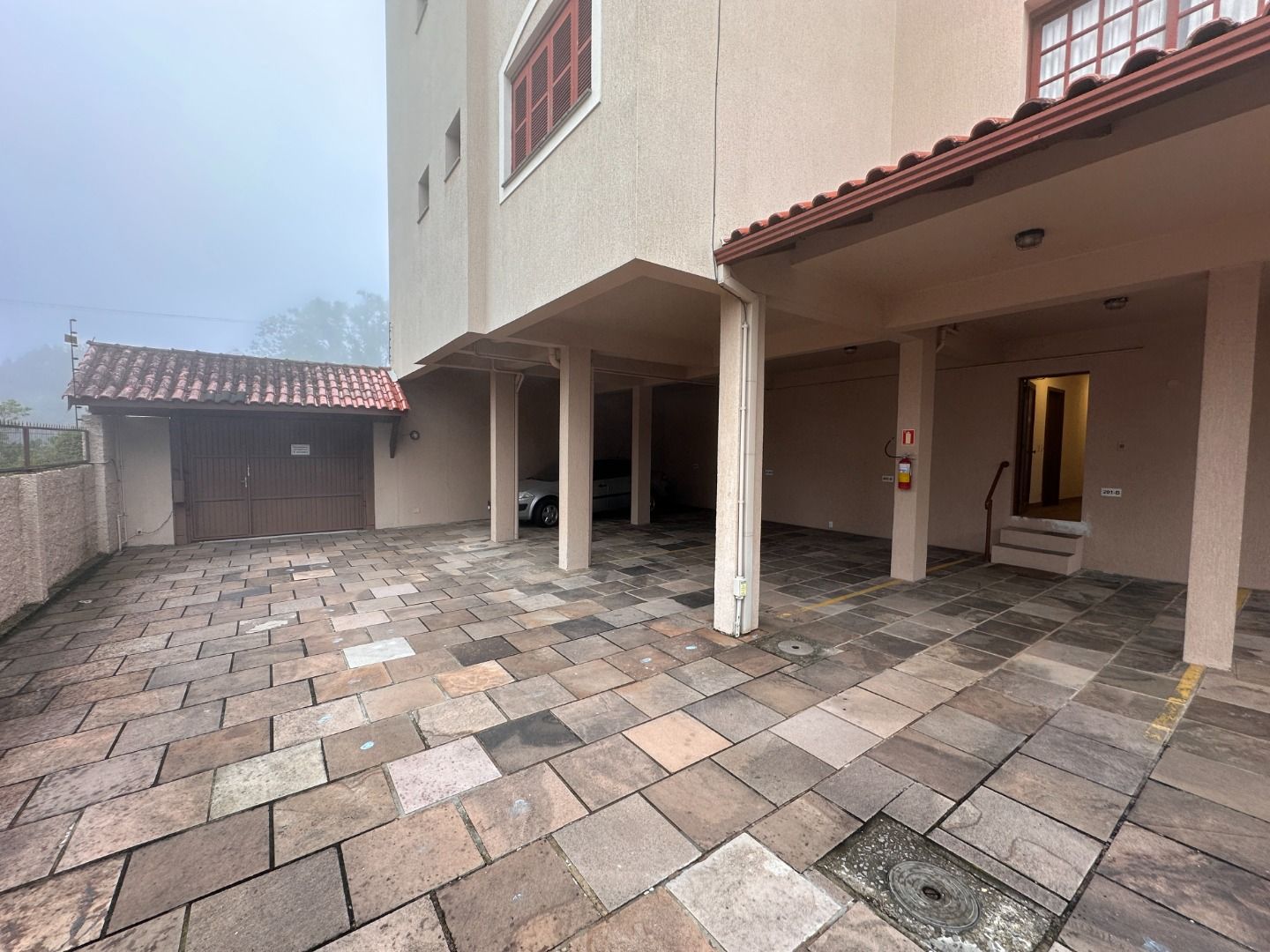 Apartamento no bairro Jardim Bela Vista, em Gramado, foto 25 de 28