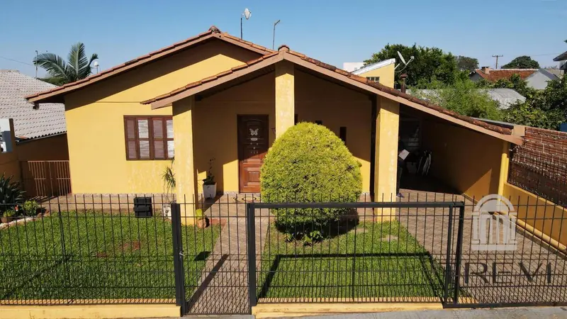 Casa no bairro Ouro Verde, em Santa Rosa