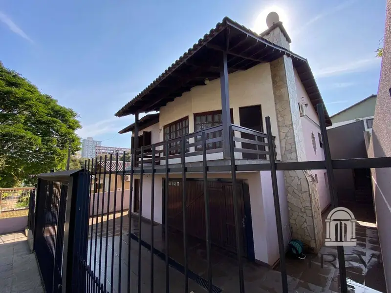 Casa no bairro Central, em Santa Rosa