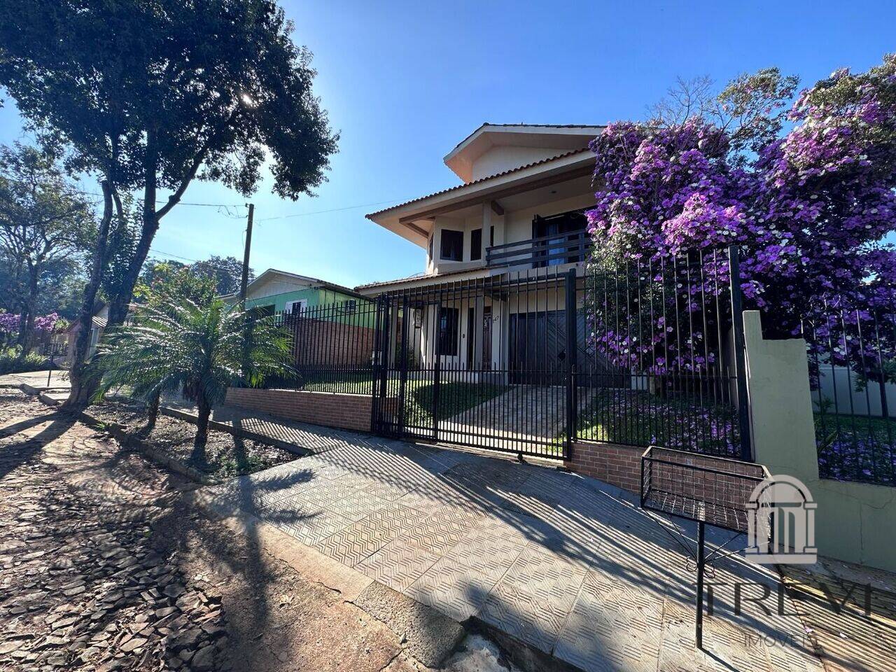 Casa no bairro Glória, em Santa Rosa, foto 1 de 15