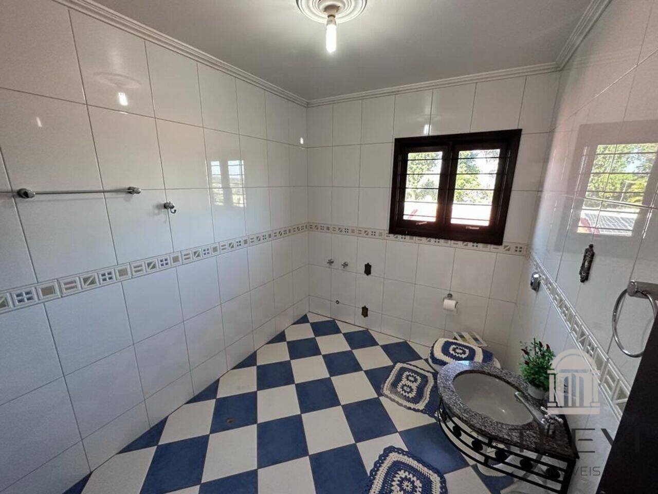 Casa no bairro Glória, em Santa Rosa, foto 13 de 15