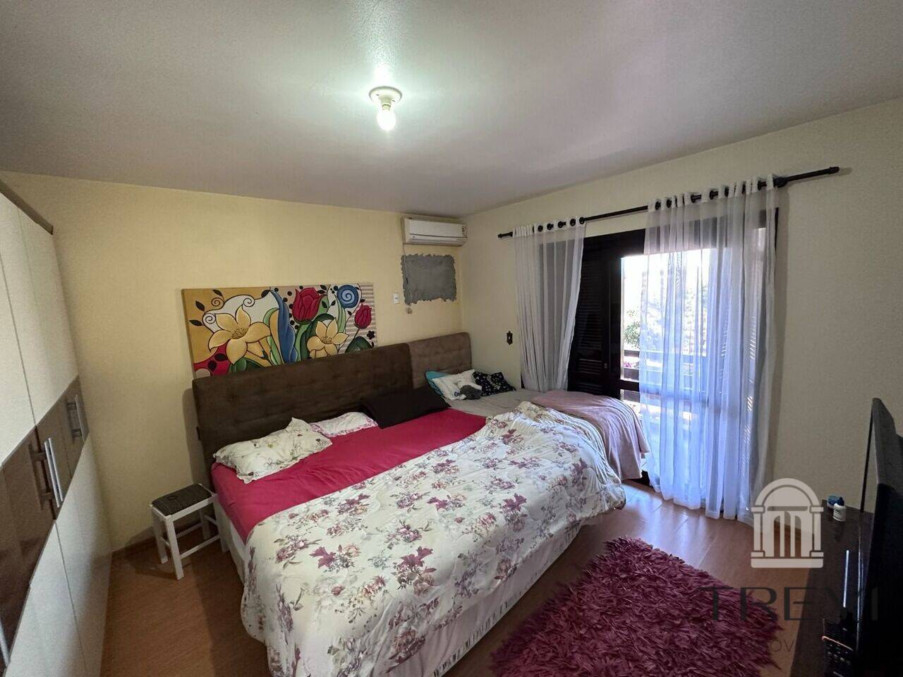 Casa no bairro Glória, em Santa Rosa, foto 9 de 15
