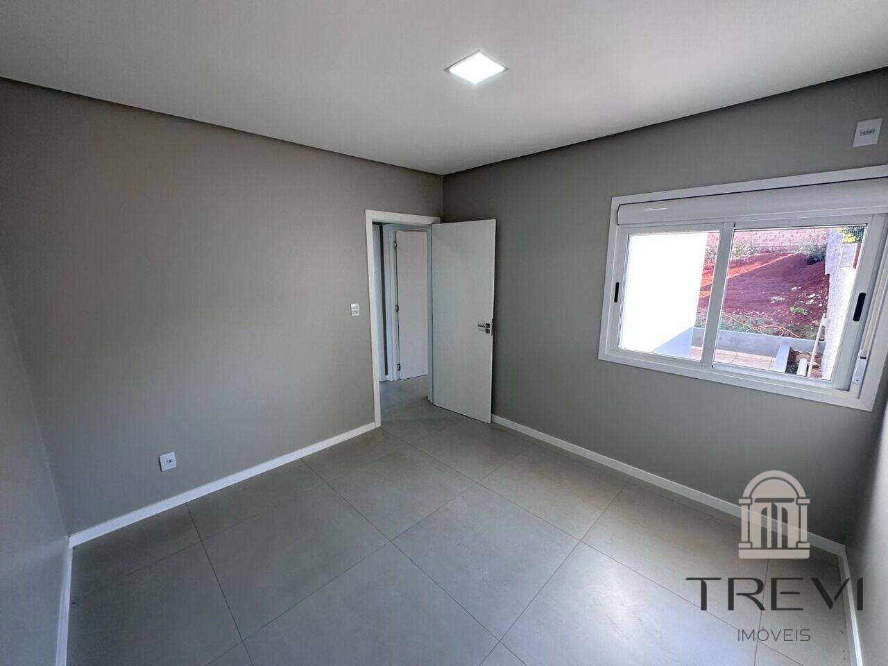 Casa no bairro Timbaúva, em Santa Rosa, foto 12 de 15