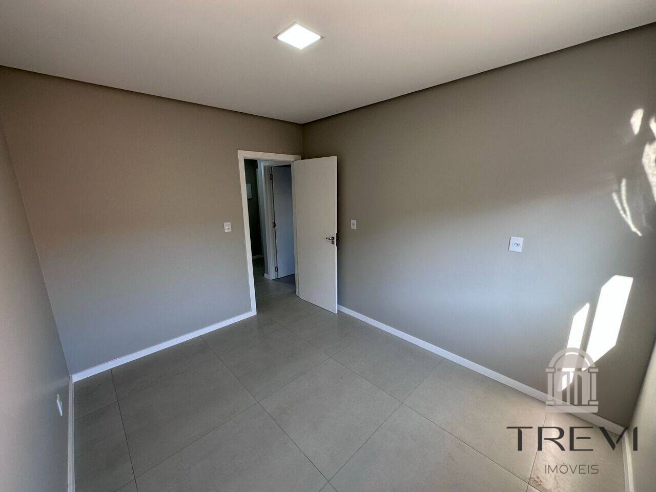 Casa no bairro Timbaúva, em Santa Rosa, foto 14 de 15