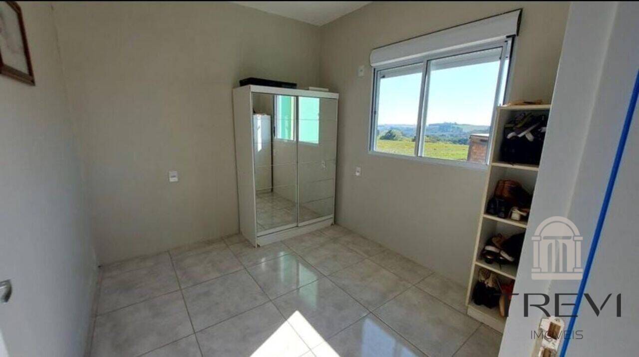 Casa no bairro Guia Lopes , em Santa Rosa, foto 6 de 9