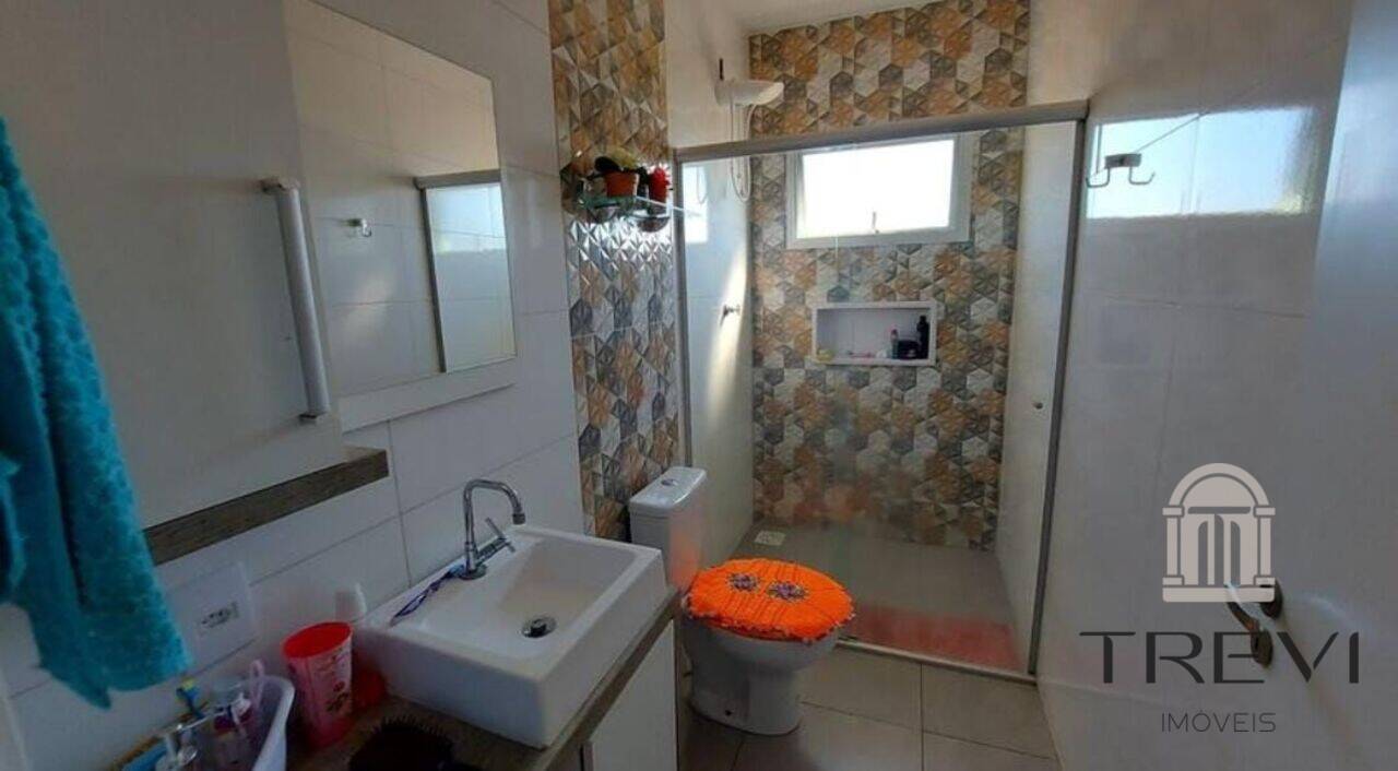 Casa no bairro Guia Lopes , em Santa Rosa, foto 7 de 9