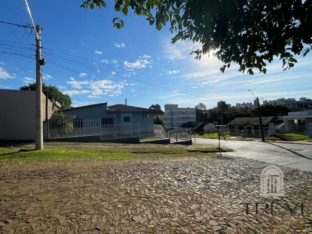 Casa no bairro São Francisco, em Santa Rosa, foto 4 de 15