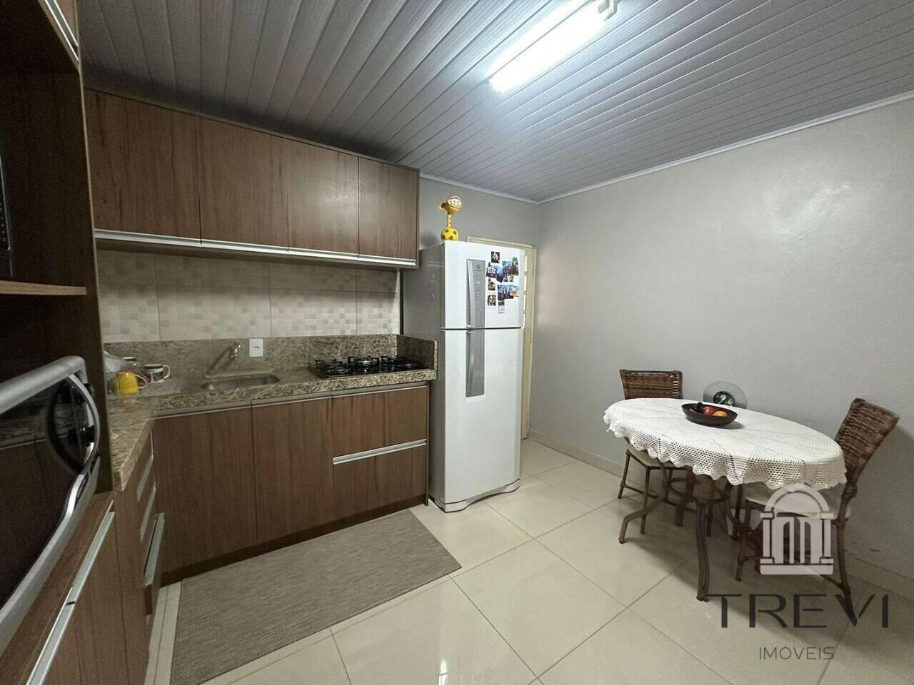 Casa no bairro Cruzeiro, em Santa Rosa, foto 6 de 11