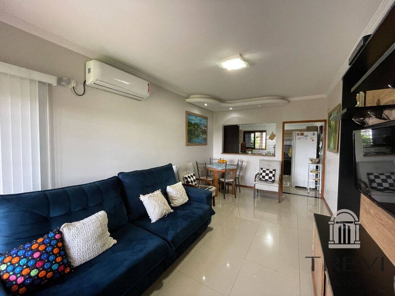 Casa no bairro Glória, em Santa Rosa, foto 3 de 39