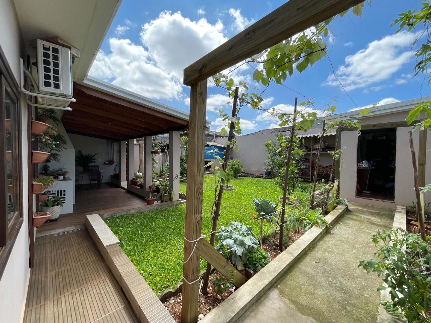 Casa no bairro Glória, em Santa Rosa, foto 28 de 39
