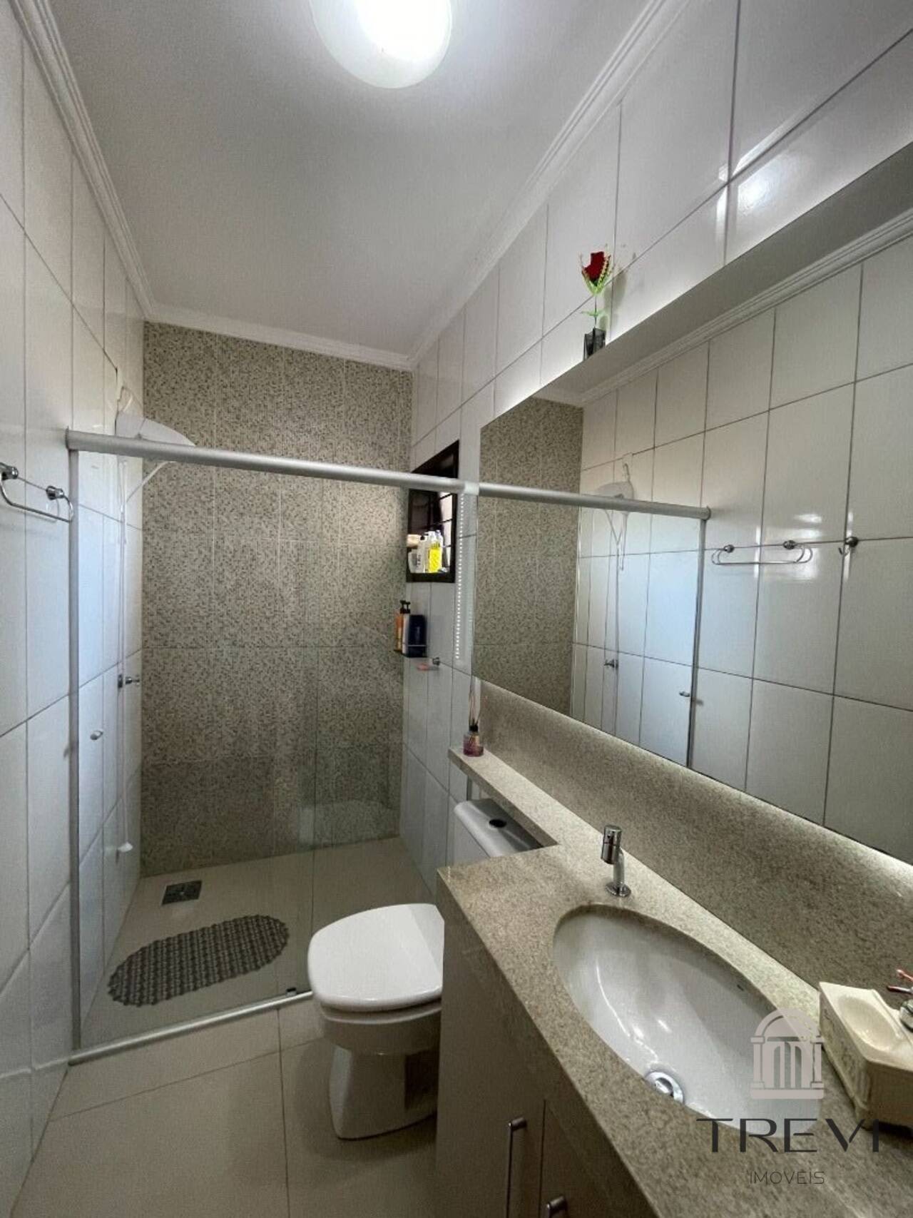 Casa no bairro Glória, em Santa Rosa, foto 10 de 39