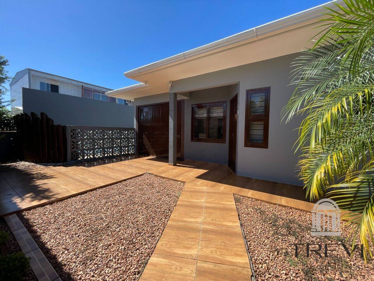 Casa no bairro Timbaúva, em Santa Rosa, foto 2 de 19