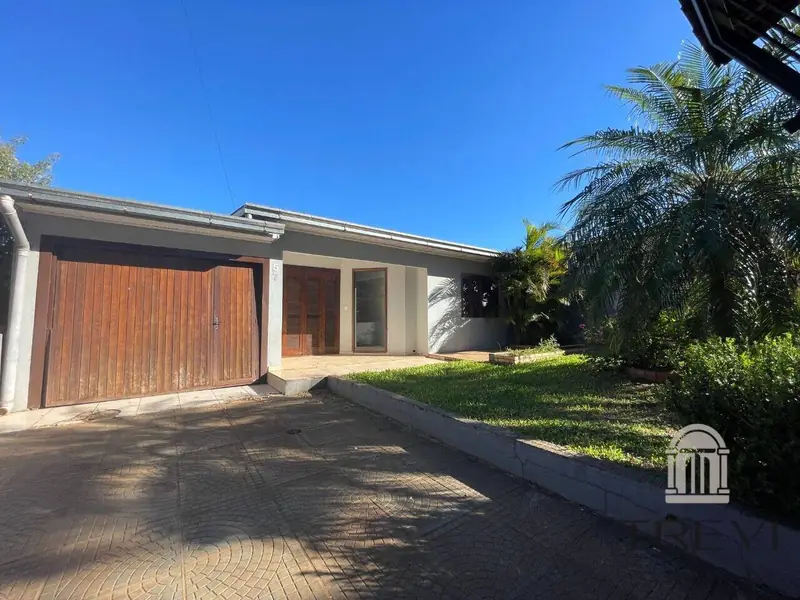 Casa no bairro Balneária, em Santa Rosa