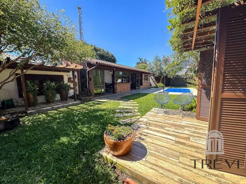 Casa no bairro Cruzeiro, em Santa Rosa