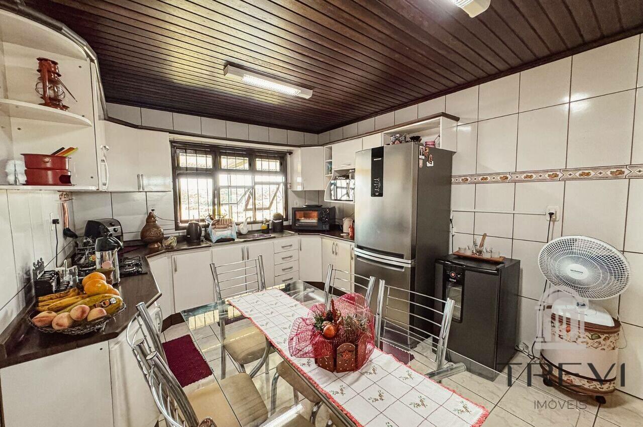 Casa no bairro Sulina, em Santa Rosa, foto 9 de 15