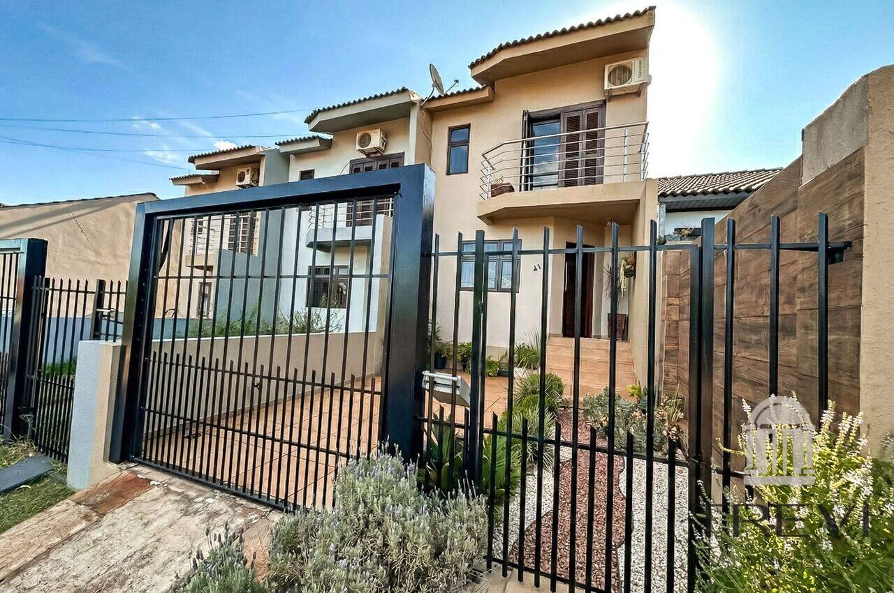 Casa no bairro Esplanada, em Santa Rosa, foto 3 de 15