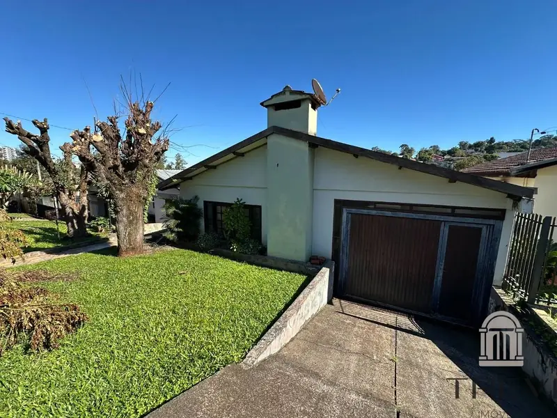 Casa no bairro Glória, em Santa Rosa