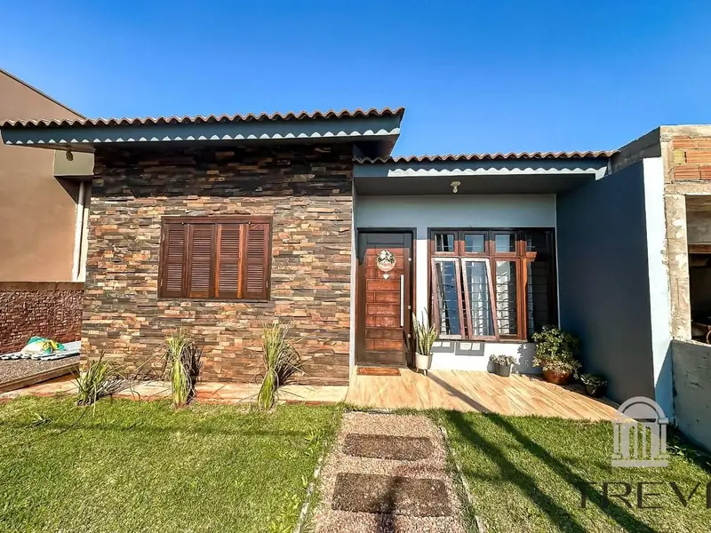 Casa no bairro Guia Lopes , em Santa Rosa