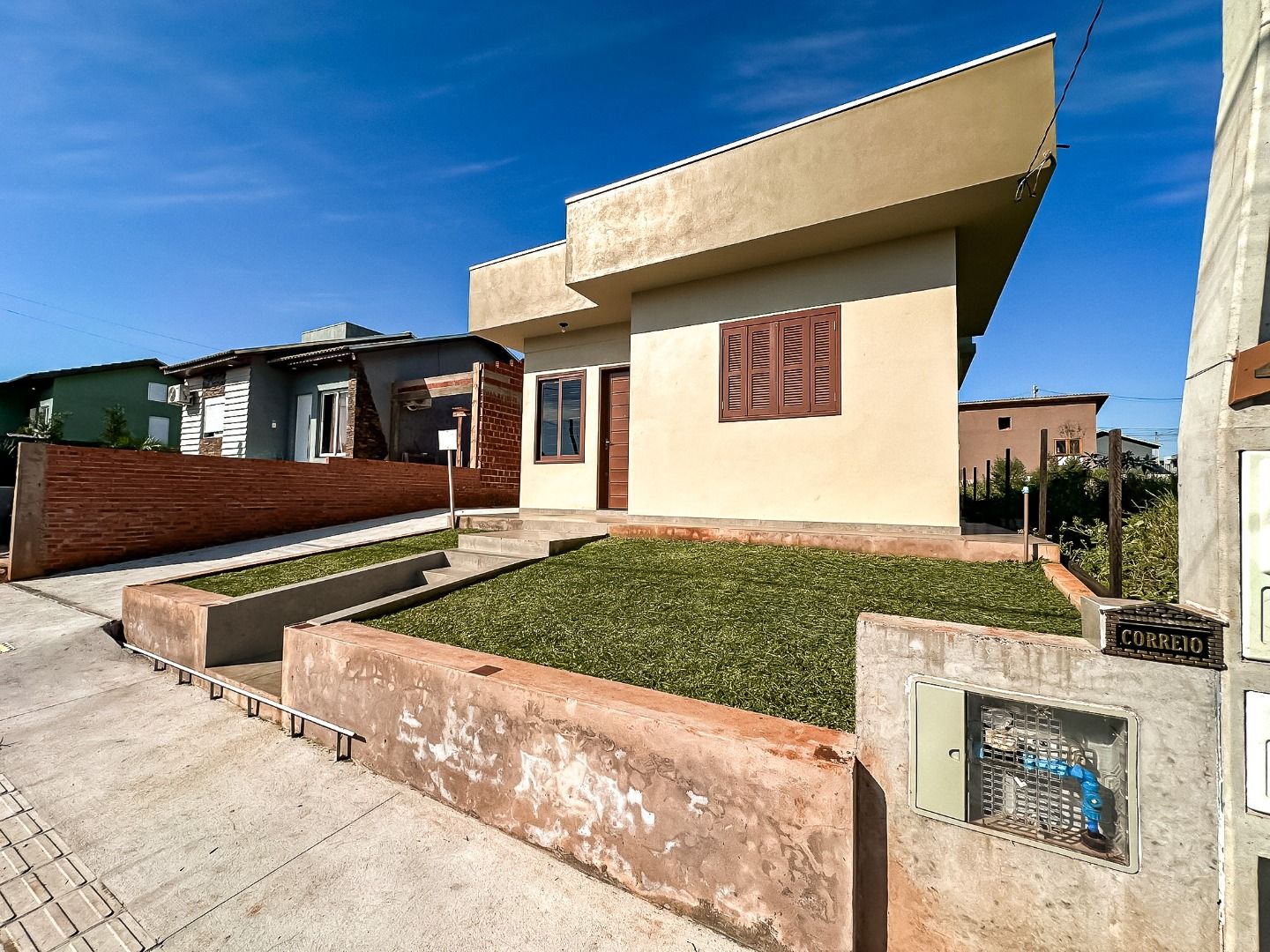 Casa no bairro Guia Lopes, em Santa Rosa, foto 4 de 19