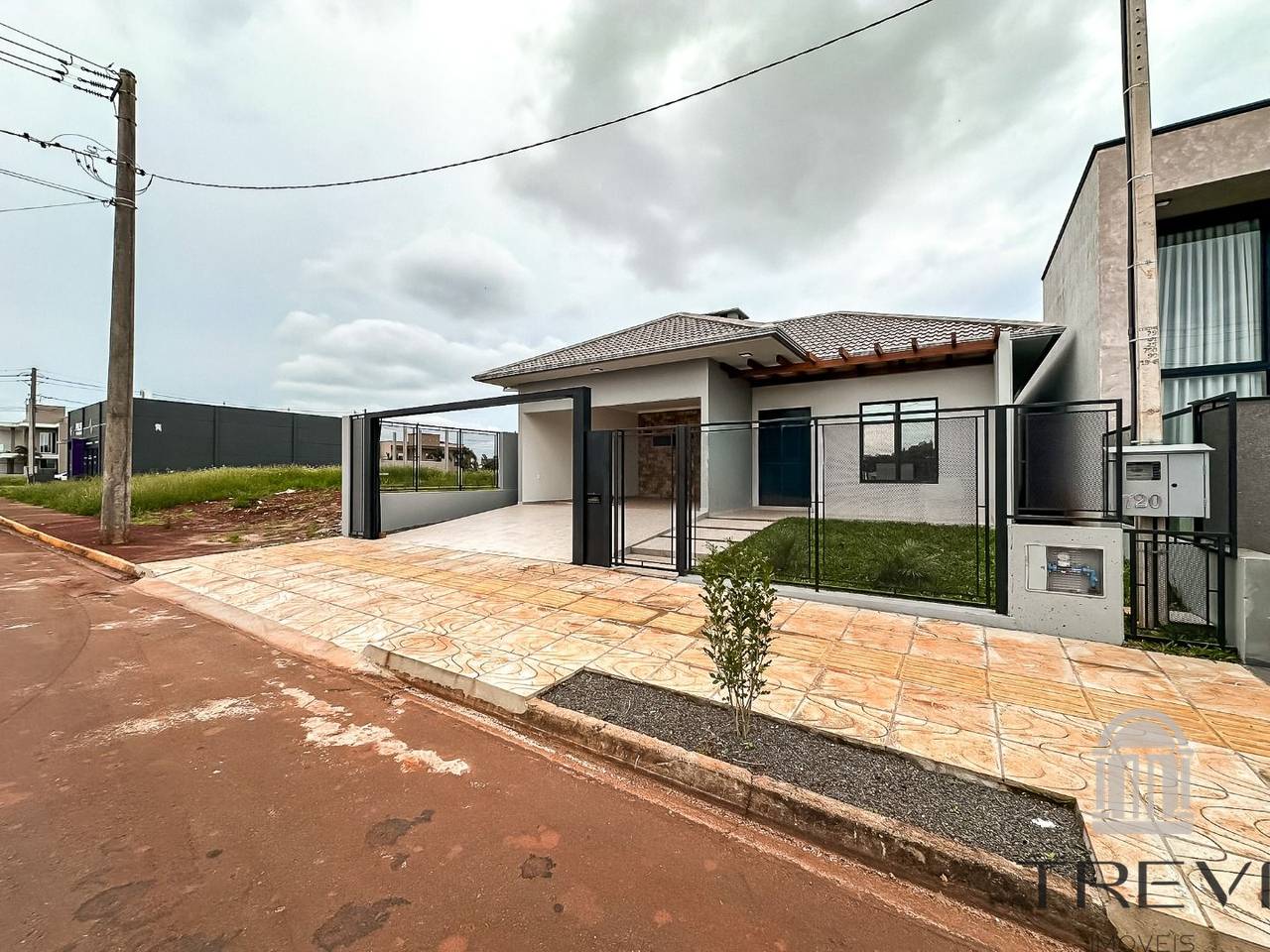 Casa no bairro Timbaúva, em Santa Rosa, foto 3 de 36