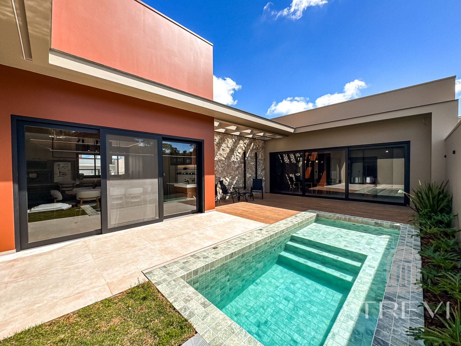 Casa no bairro Loteamento Mediterrâneo, em Santa Rosa, foto 33 de 71