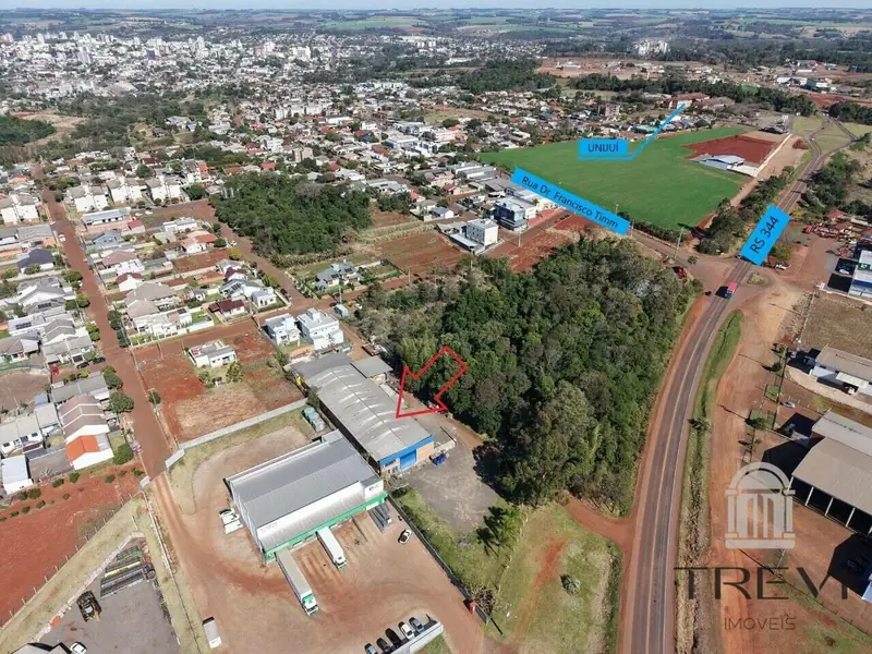 Galpão no bairro Timbaúva, em Santa Rosa