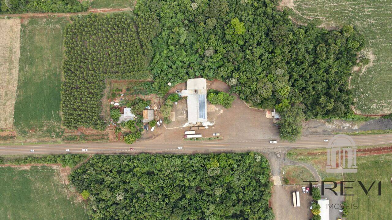 Prédio no bairro Br 392, em Cerro Largo, foto 9 de 13