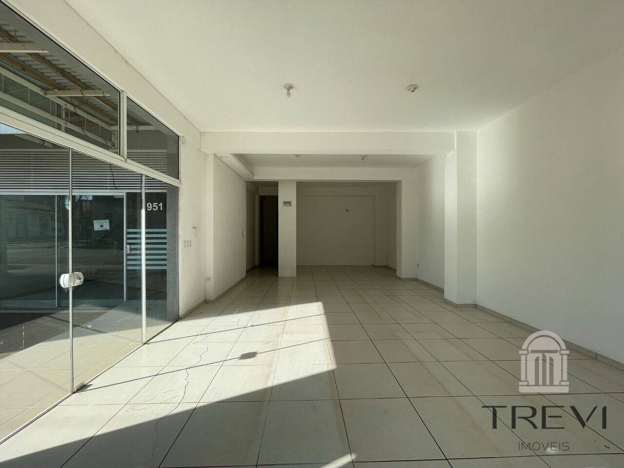 Sala Comercial no bairro Centro, em Santo Ângelo, foto 4 de 7