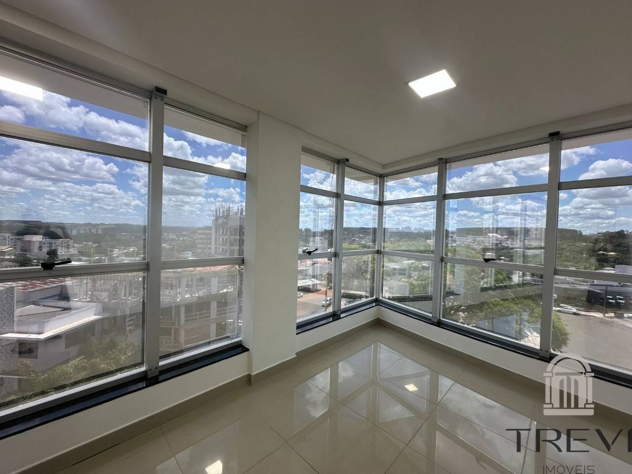 Sala Comercial no bairro Centro, em Santa Rosa, foto 9 de 13