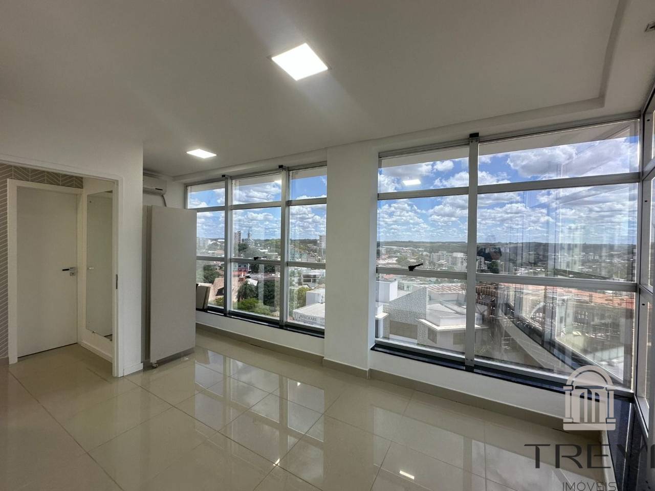 Sala Comercial no bairro Centro, em Santa Rosa, foto 10 de 13
