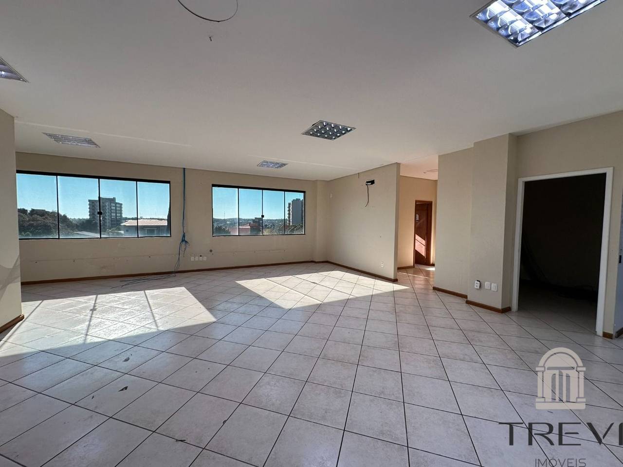 Sala Comercial no bairro Centro, em Santa Rosa, foto 12 de 15
